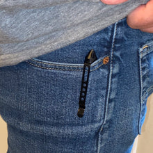 Load image into Gallery viewer, Tactical Pen